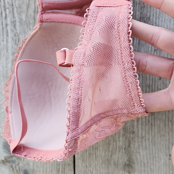 Victoria's Secret Rhinestone Lightly Lined Demi Bra 32DDD Like New Lace Sexy - Picture 6 of 7